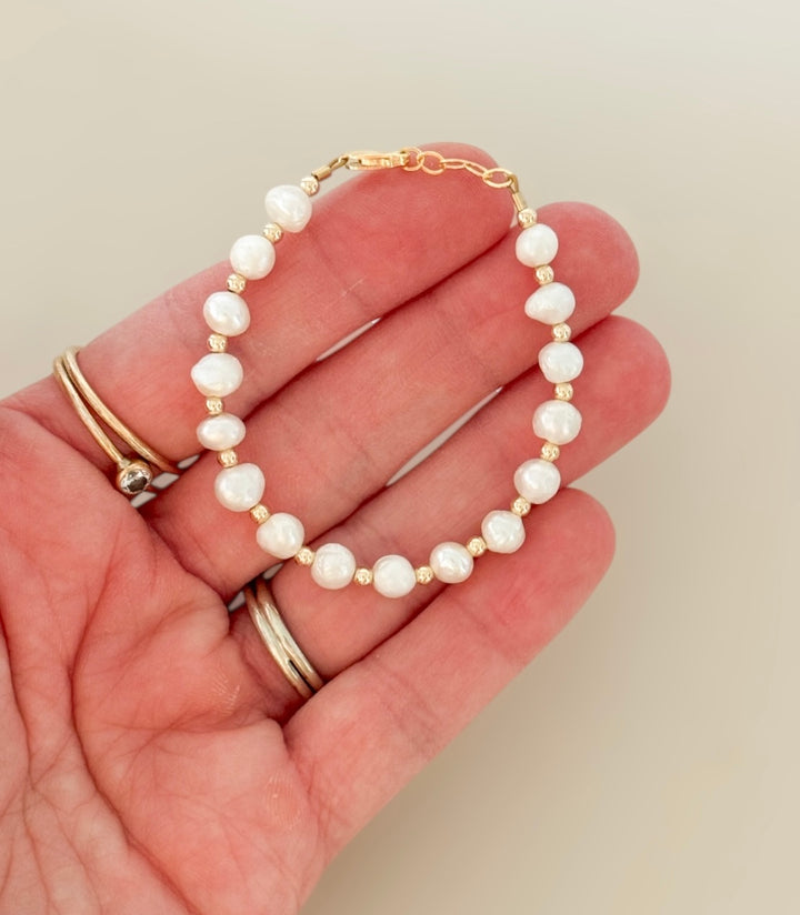 Freshwater Pearl Bracelet with Gold Beads | Dainty Minimalist Jewelry