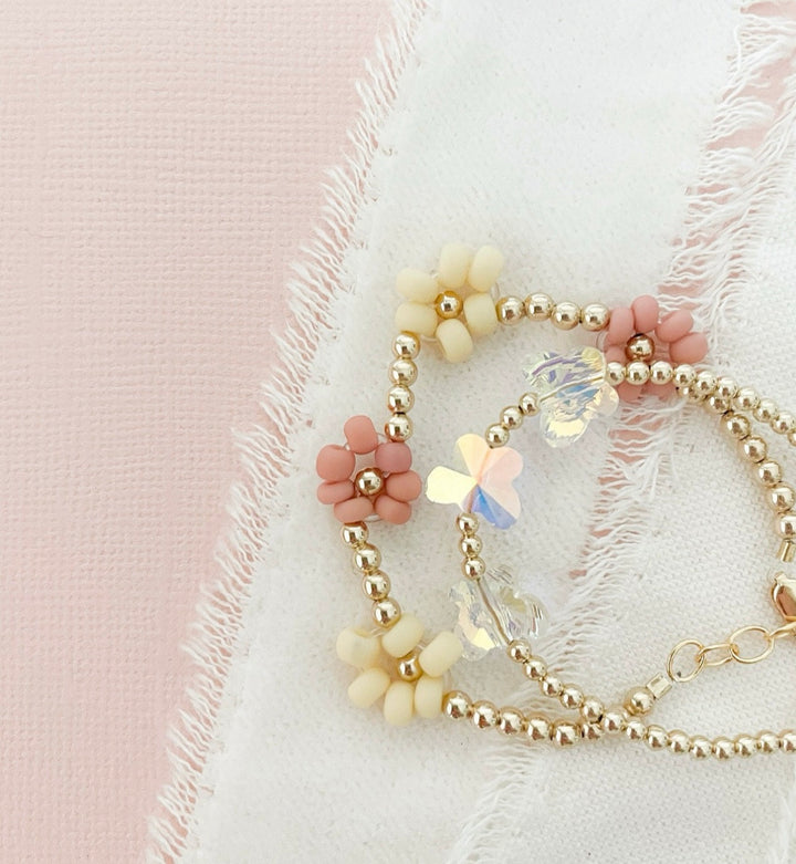 🦋 Crystal Butterfly Bracelet – 14k Gold-Filled, Hypoallergenic