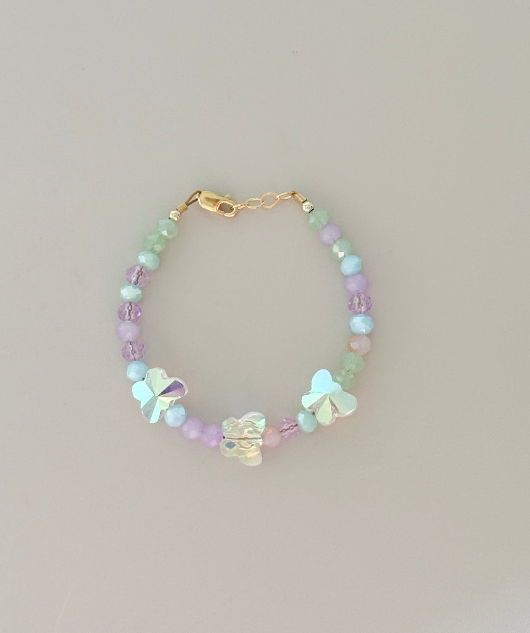 Pastel Butterfly Crystal Bracelet – Handmade Gold Accent Beaded Bracelet for Girls &amp; Moms
