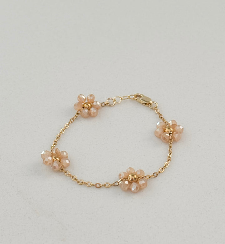 Gold Flower Chain Bracelet – Matching Mom and Daughter Jewelry
