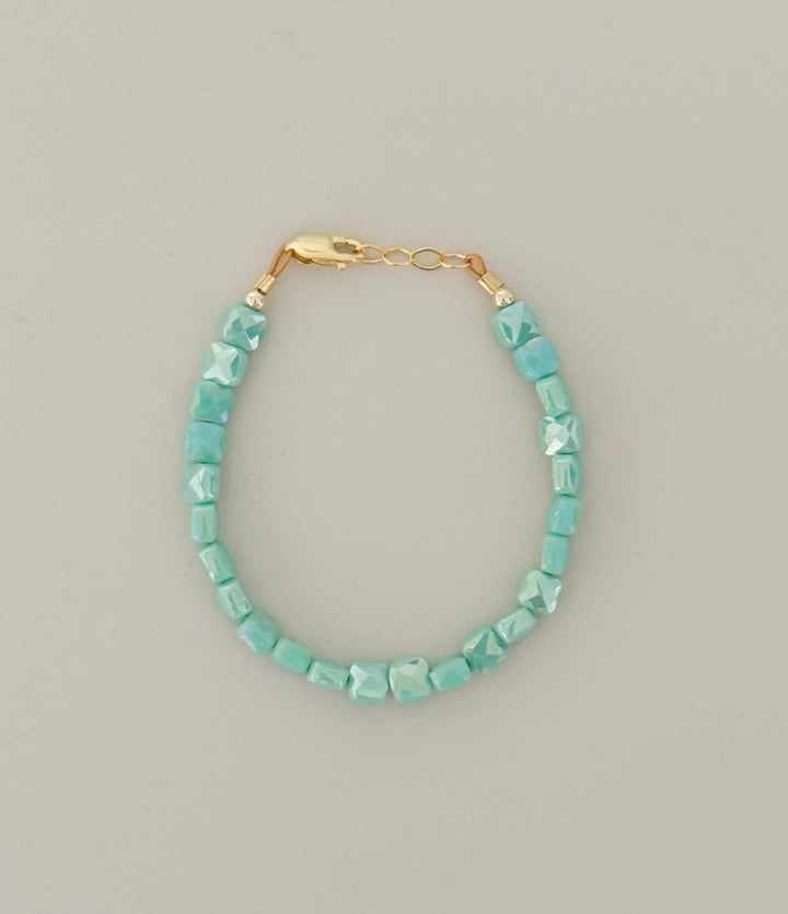 Seafoam green shimmer bracelet