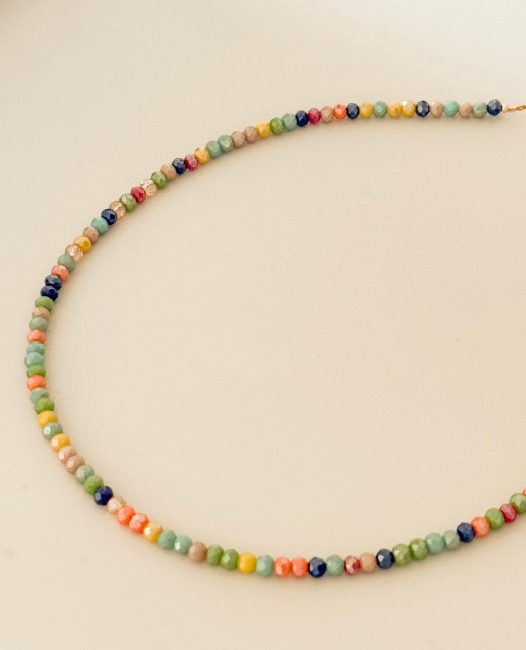 Rainbow shimmer beaded necklace