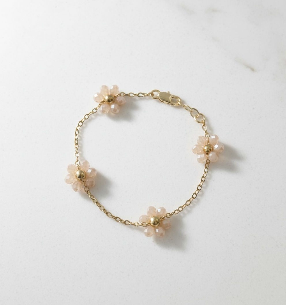 Dainty Floral Chain Bracelet – 14k Gold-Filled (Hypoallergenic)