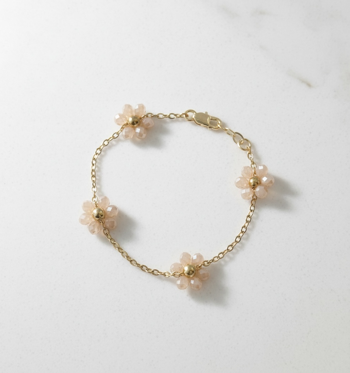 Dainty Floral Chain Bracelet – 14k Gold-Filled (Hypoallergenic)