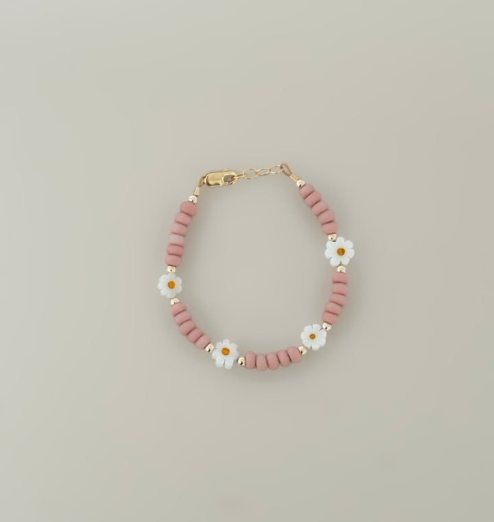 Blush Daisy Bead Bracelet – Dainty Pink & White Flower Bracelet (Hypoallergenic, Gold-Filled Hardware)