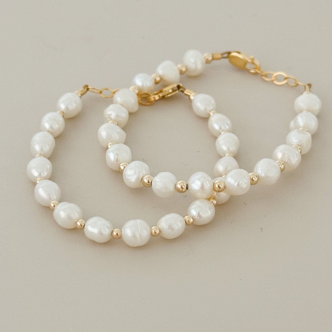 Freshwater Pearl Bracelet with Gold Beads | Dainty Minimalist Jewelry