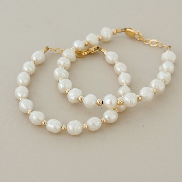 Freshwater Pearl Bracelet with Gold Beads | Dainty Minimalist Jewelry