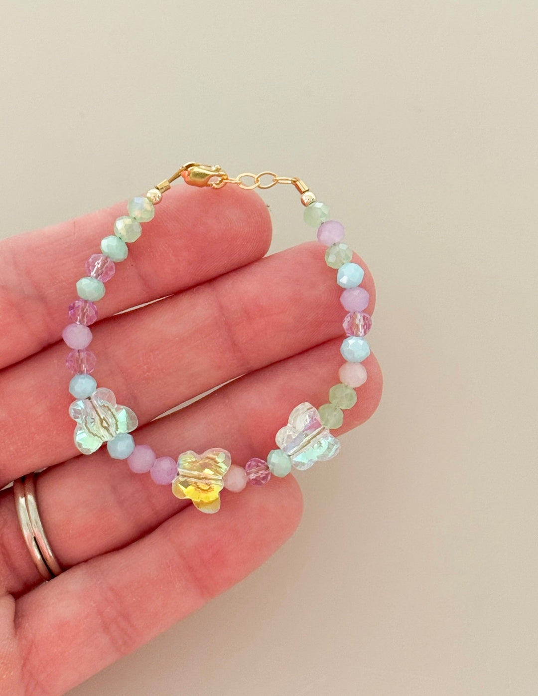 Pastel Butterfly Crystal Bracelet – Handmade Gold Accent Beaded Bracelet for Girls &amp; Moms
