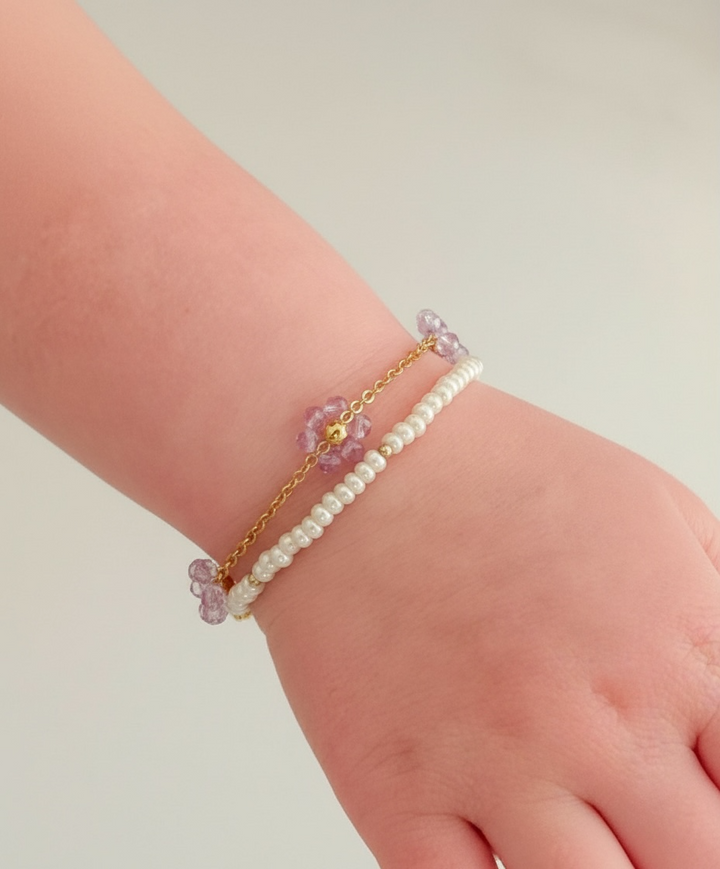 Dainty Floral Chain Bracelet – 14k Gold-Filled (Hypoallergenic)