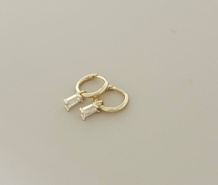 Gold Baguette Charm Huggie Earrings ✨