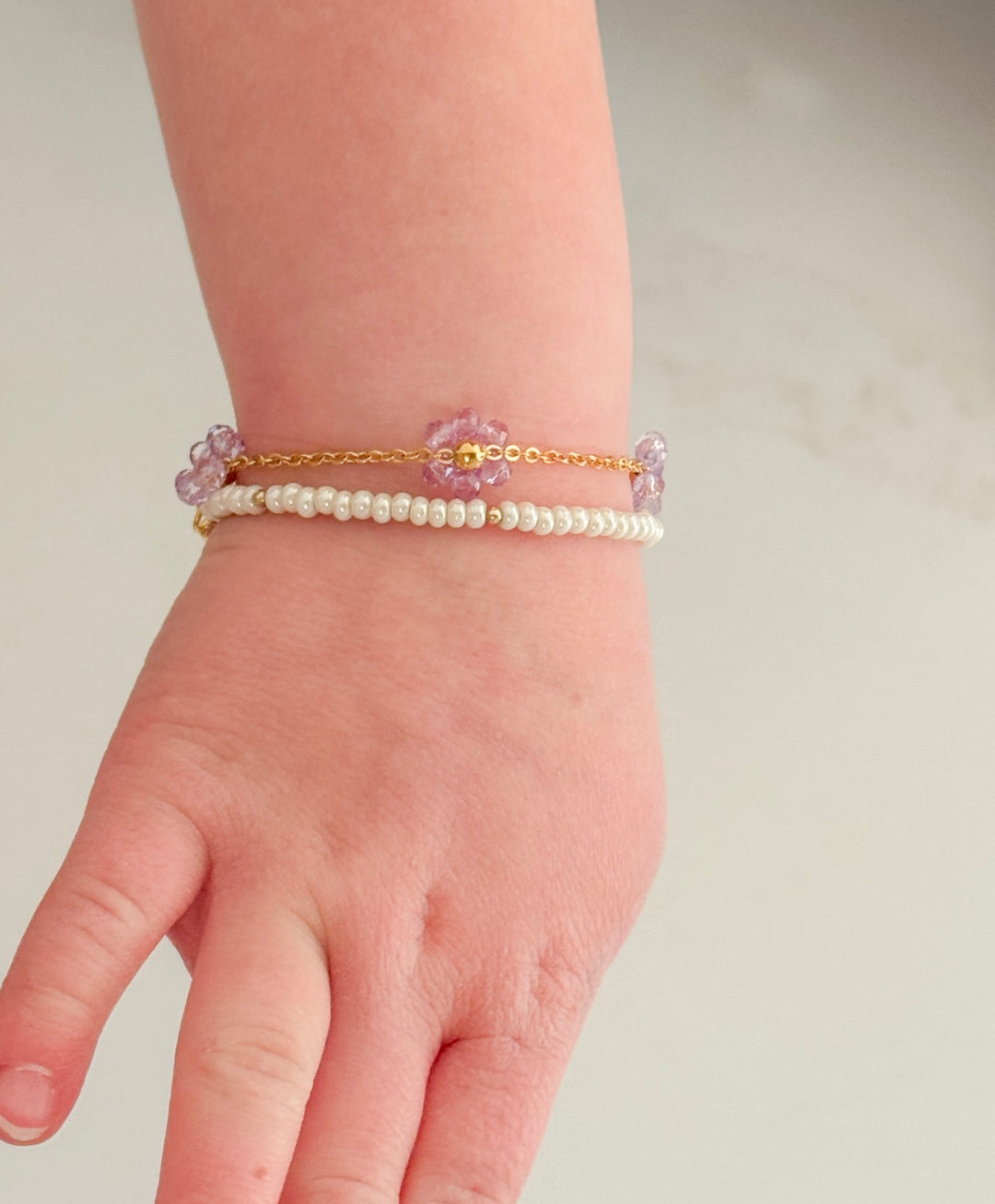 Dainty Floral Chain Bracelet – 14k Gold-Filled (Hypoallergenic)