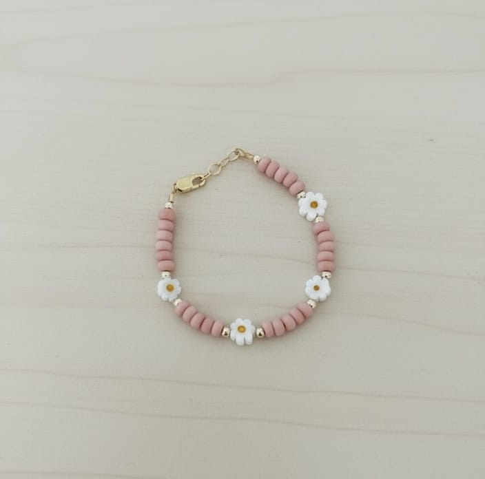 Pink & Blush Daisy Bracelet