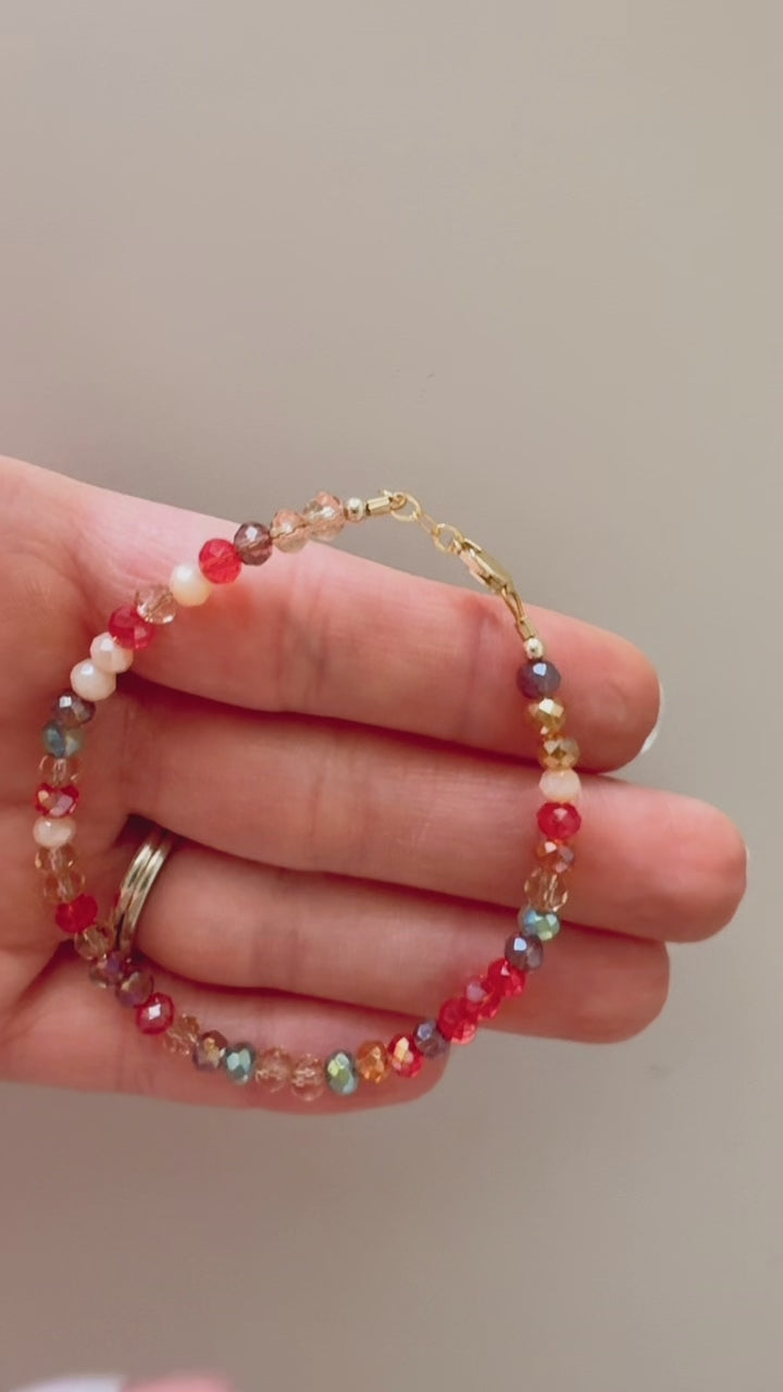 Christmas Shimmer Bracelet | Festive Holiday Beaded Bracelet