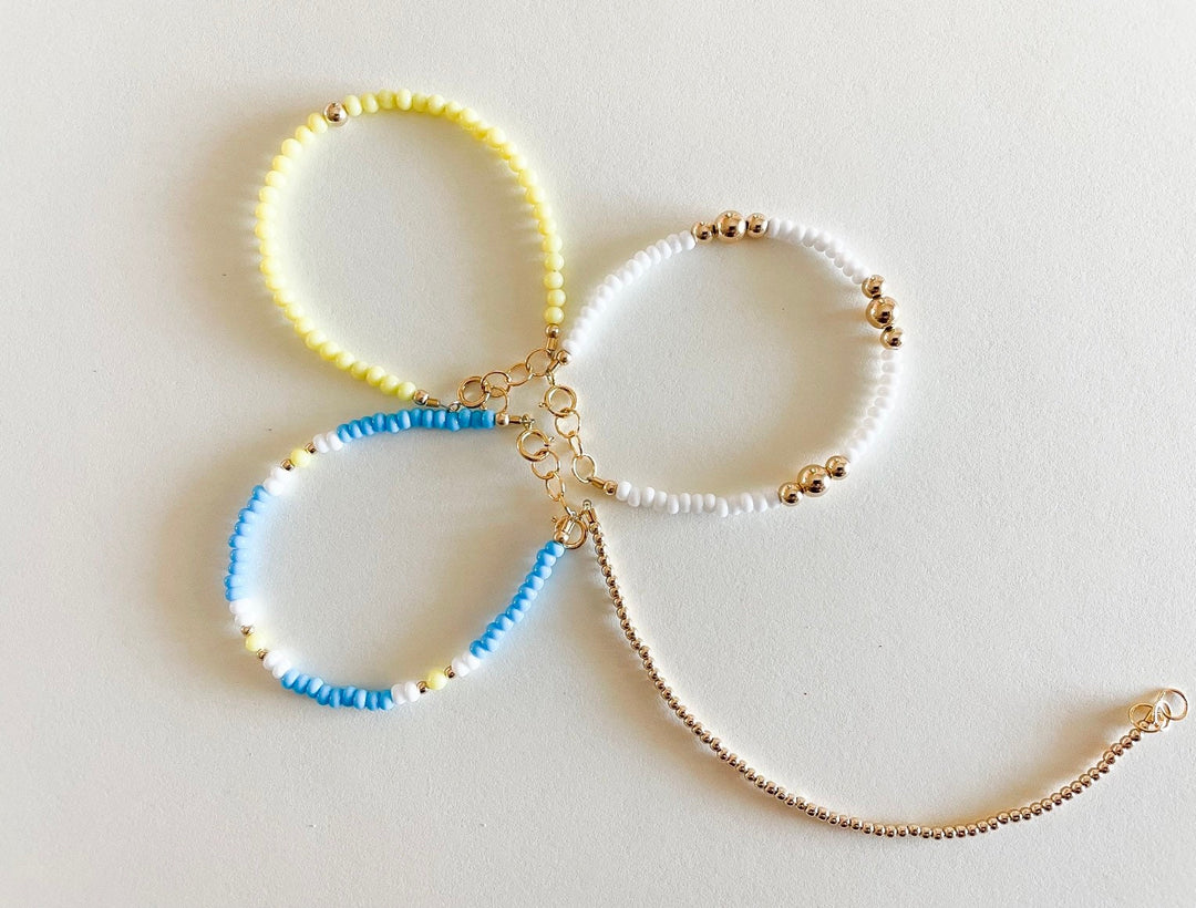 White Royal & Gold bracelet